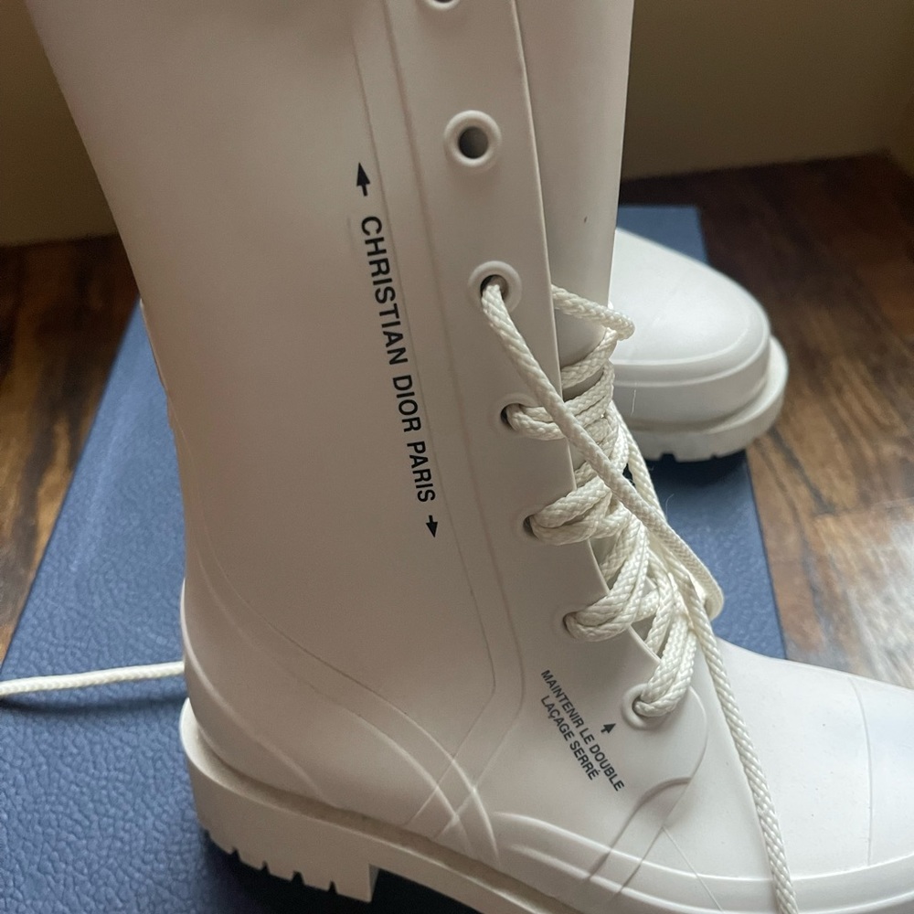 White rain booties Christian Dior in 36